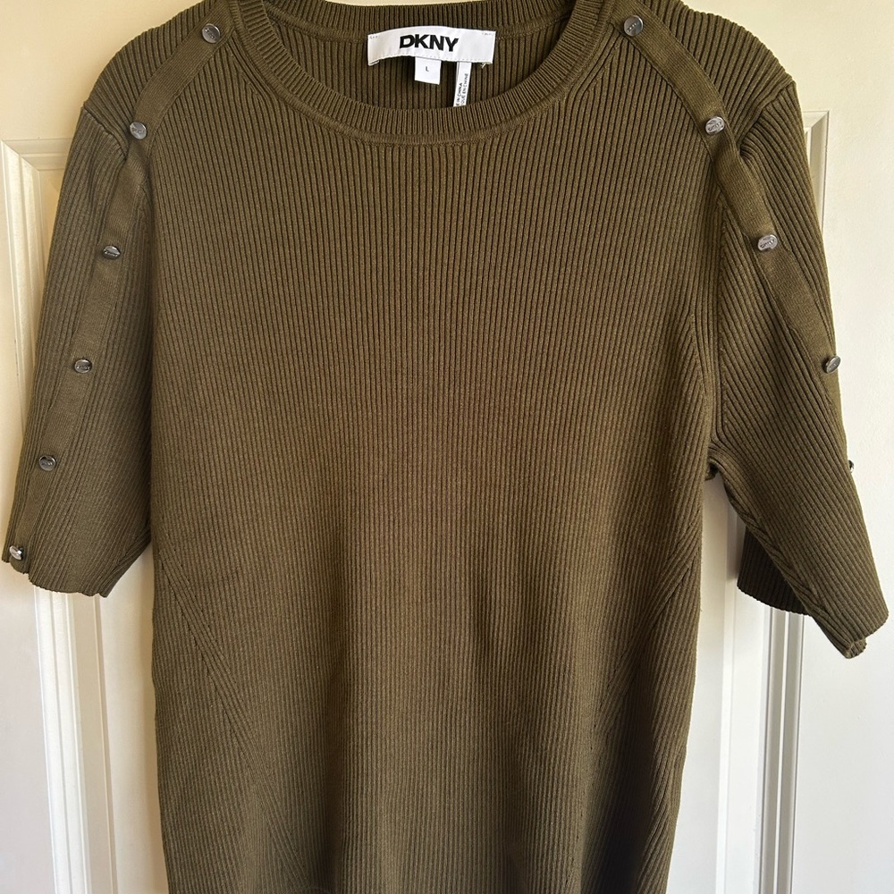 DKNY Olive Ribbed Knit Top with Button Detail